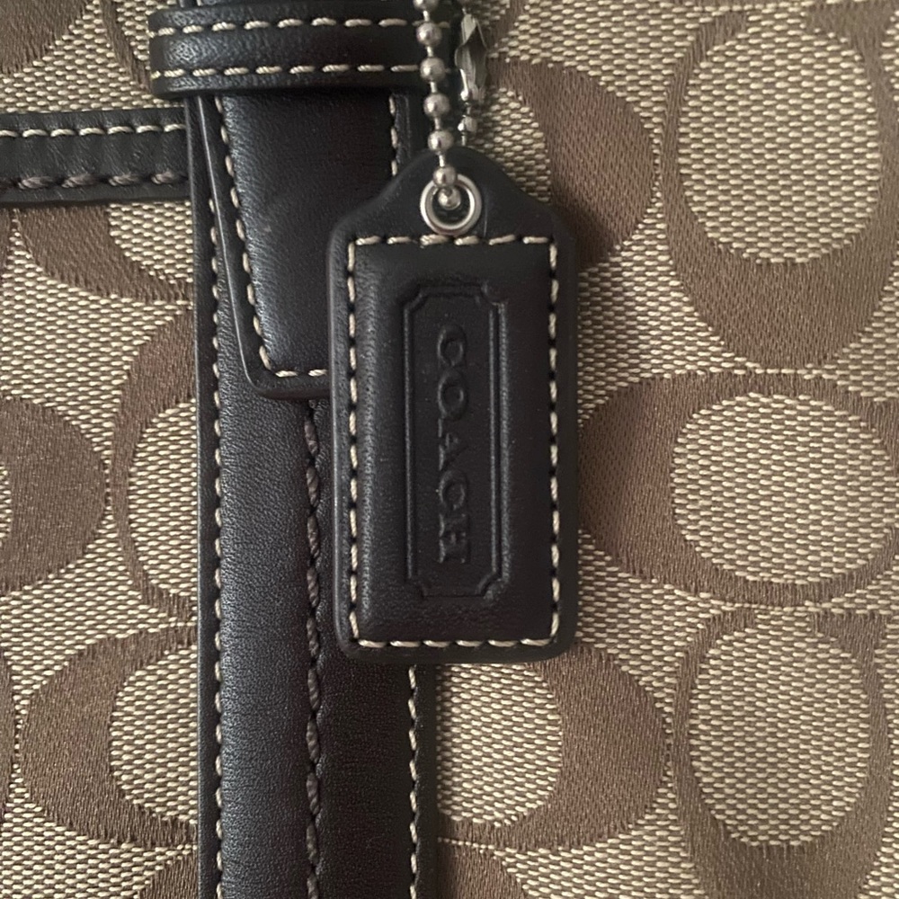 Coach Tote Canvas/Leather - Picture 10 of 10